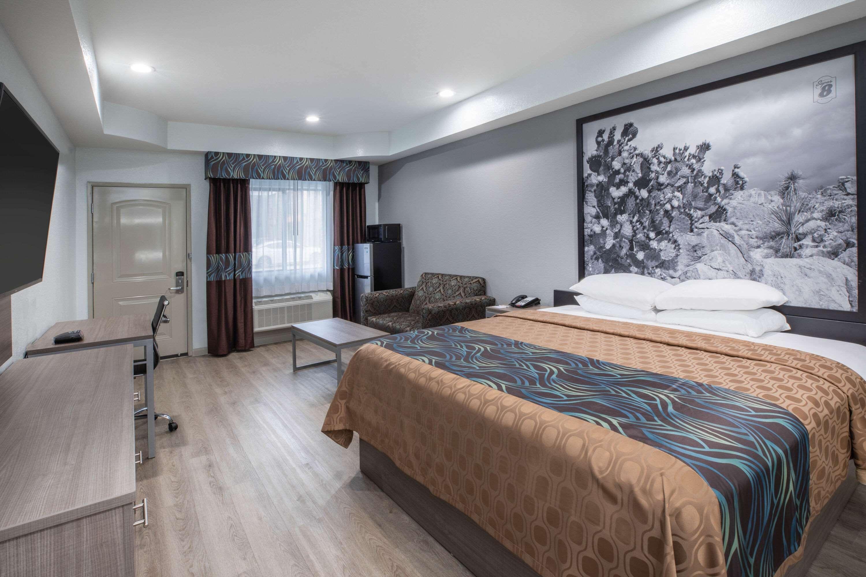 Super 8 By Wyndham Humble Houston Fallcreek Ngoại thất bức ảnh