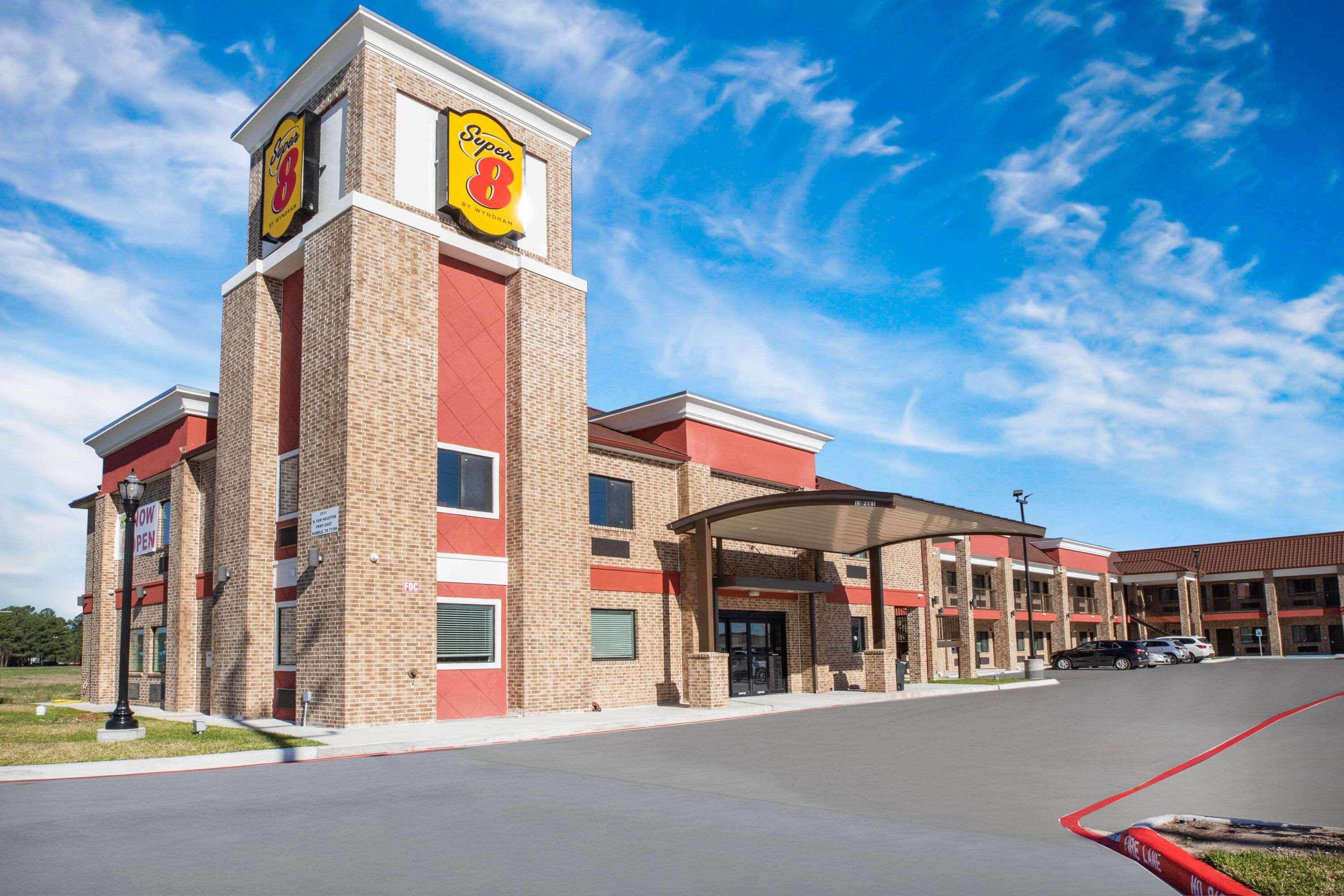 Super 8 By Wyndham Humble Houston Fallcreek Ngoại thất bức ảnh