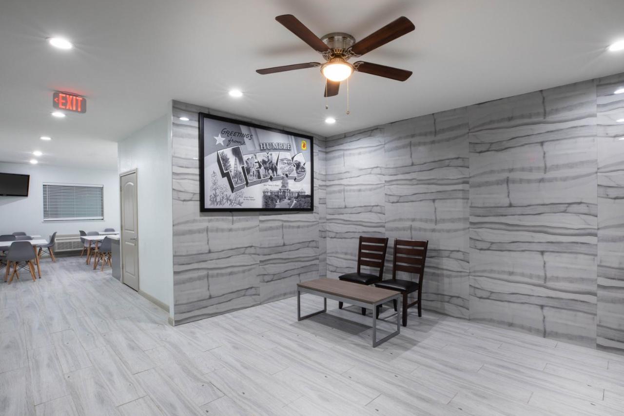 Super 8 By Wyndham Humble Houston Fallcreek Ngoại thất bức ảnh